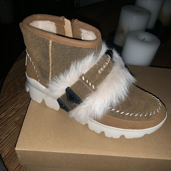 ugg fluff punk ankle boot sneaker